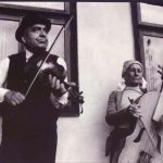 Zerkula János és Regina, Gyimesközéplok, Megálló 1995
